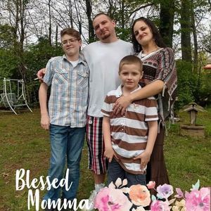 Meet your Posher, Candice lynn